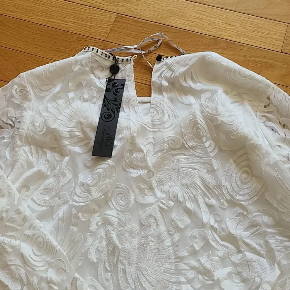 Nwt BKE top size small - Picture 4 of 4